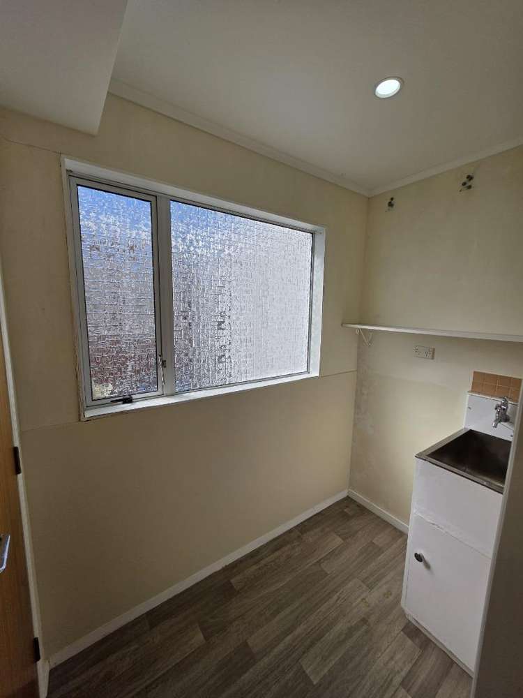 7/12 Davies Lane 10844_10