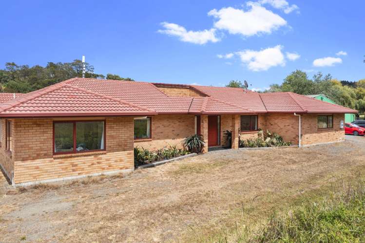 1370 East Coast Road_4