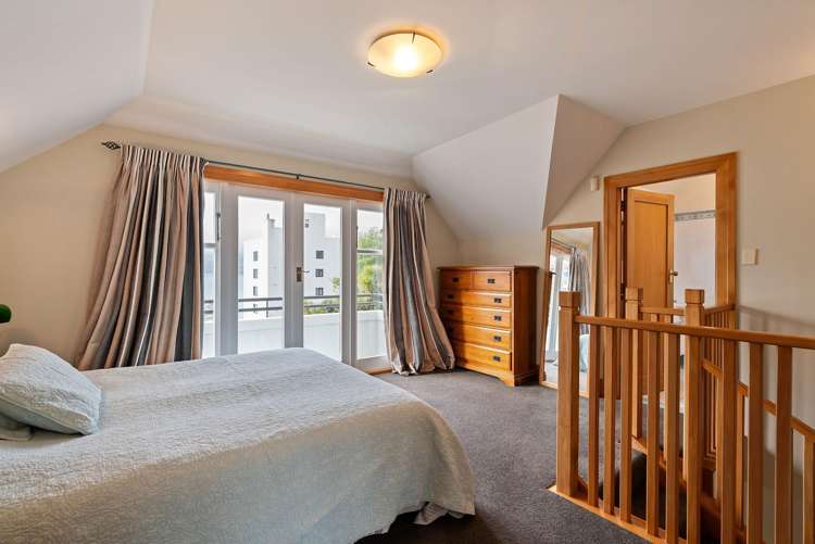 210 Oriental Parade Oriental Bay_17