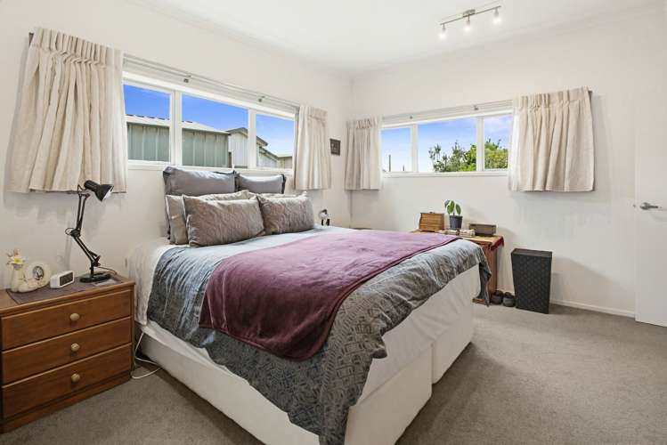 5 Debenham Drive Whitianga_12