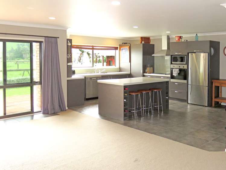 82 Thames Road Paeroa_4