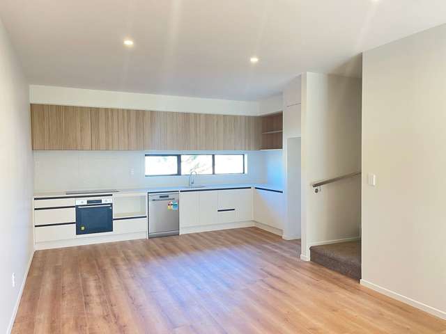 4/14 Plumpton Avenue Wesley_2