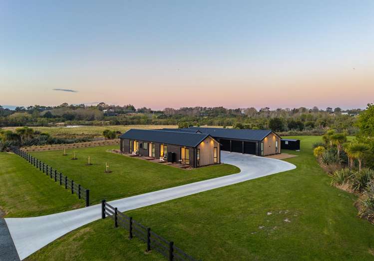 200 Potts Road Whitford_38