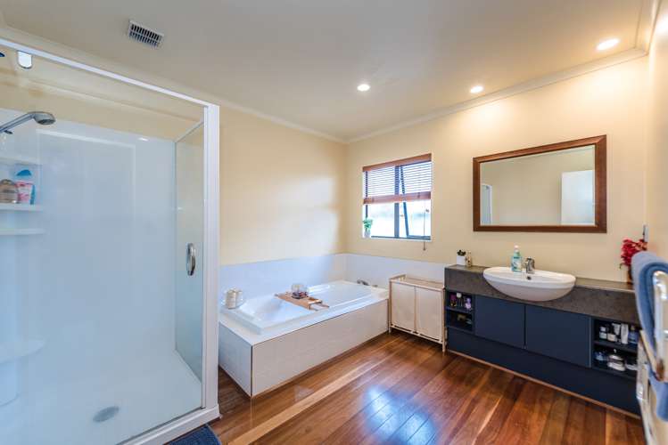 57 Cairns Crescent Rototuna_12