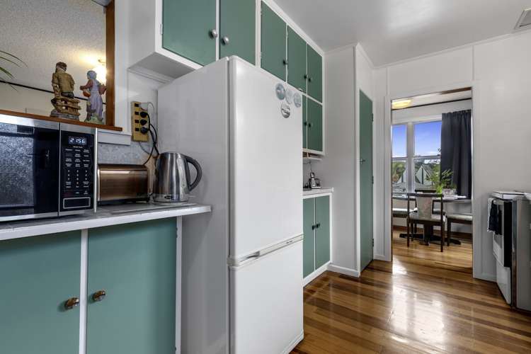 14 Jonathon Street Brookfield_4