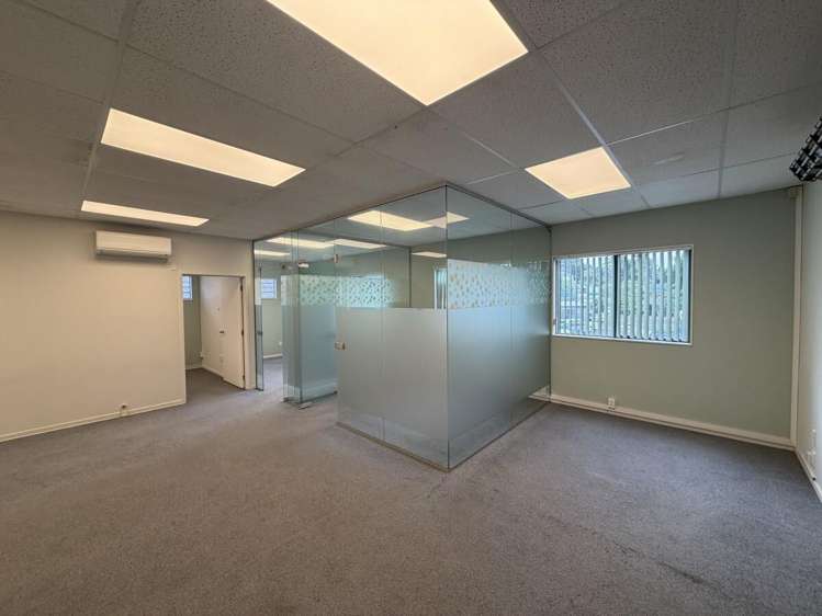 402A Titirangi Road Titirangi_3