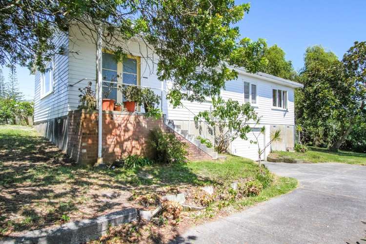 32 Tiri Tiri Road Birkdale_1