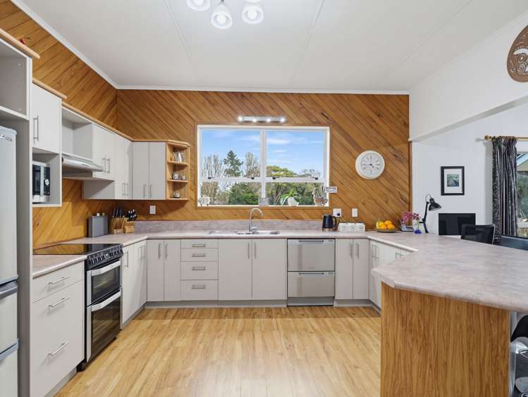 1354 Rangitikei Line Newbury_19
