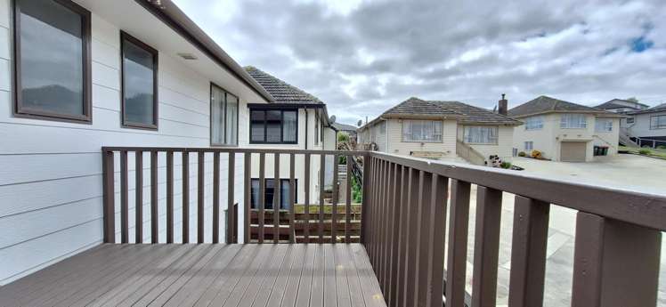 76 Staveley Avenue 10044_10