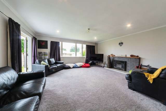 2 Tararua Terrace Cloverlea_2