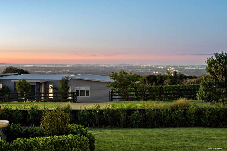 13 Lawrence Carter Drive Bombay_15