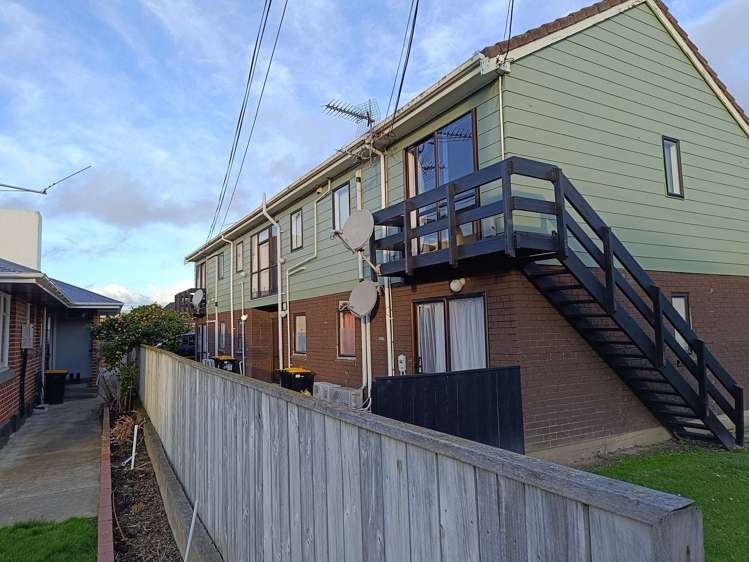 2/615 Evans Bay Parade Kilbirnie_7