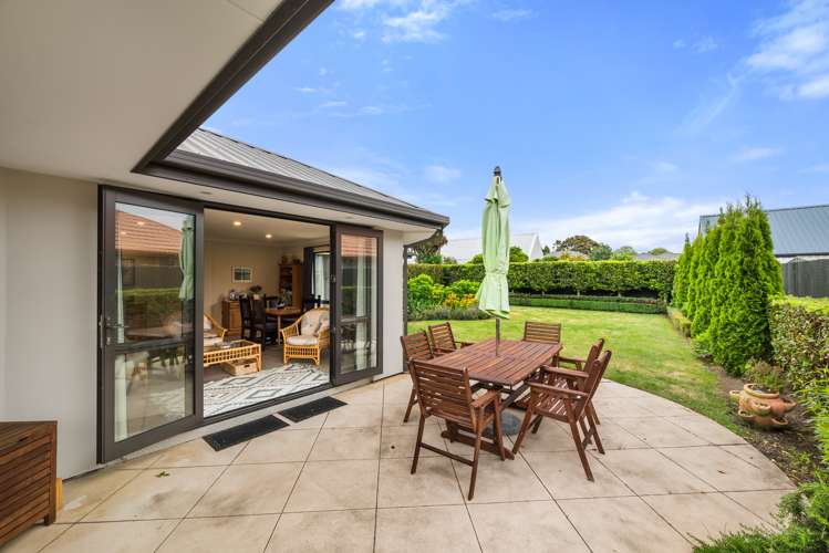 16 Becmead Drive Harewood_17