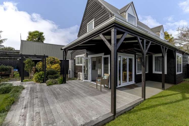 87 Dorset Avenue Lynmouth_1