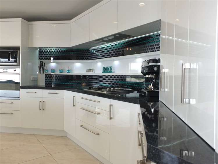 54 Temple Crescent Gleniti_4