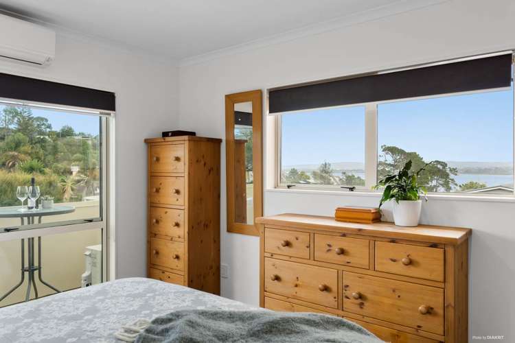 3a Sispara Place Beach Haven_7