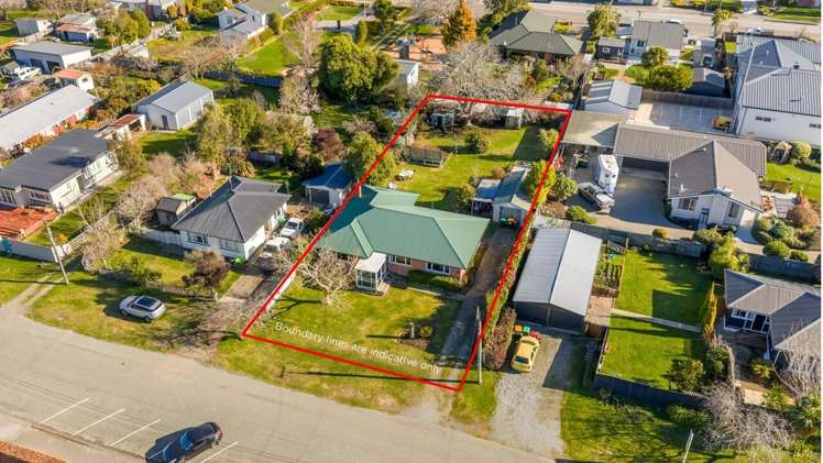 6 Lee Street Southbridge_19