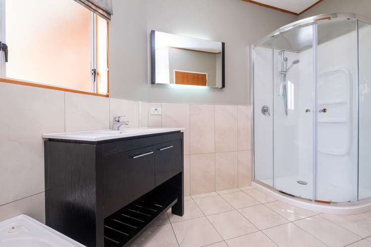 11 Mission Road Greenmeadows_16