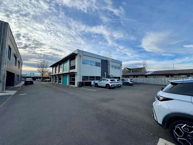 256 Broadway Avenue City Centre_15