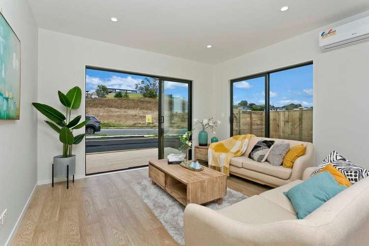 18 Surf View Crescent Red Beach_7