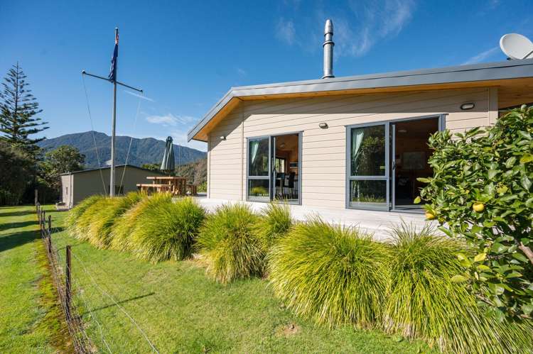 2 Worlds End Road Penzance_20