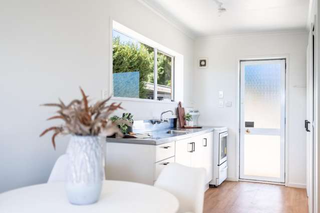 1/422 Wilsons Road North Waltham_4