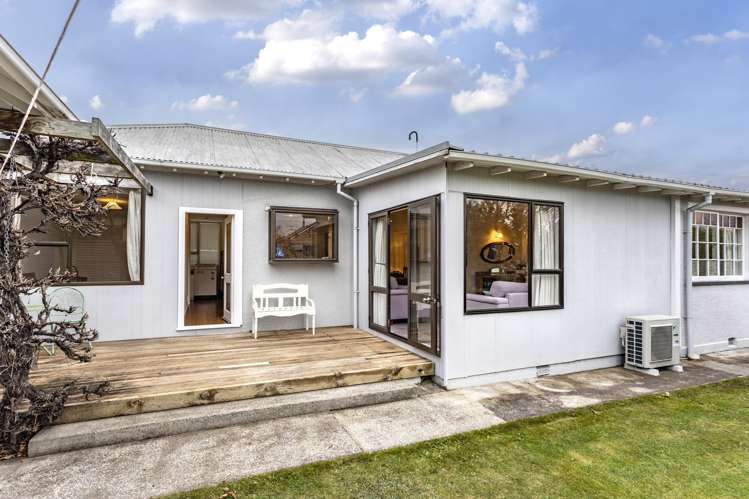 47 Pitcairn Crescent Bryndwr_19