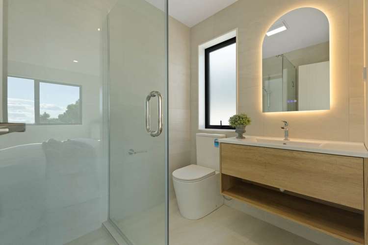 13D Tainui Terrace Mangere Bridge_14