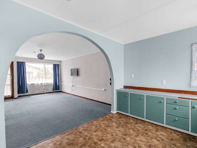 2/104 Alma Road Gonville_4