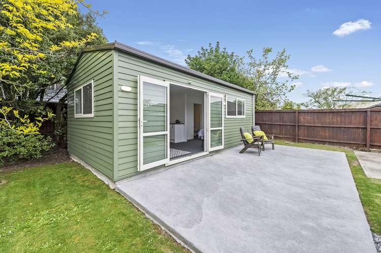 6 Armil Place Lincoln_17