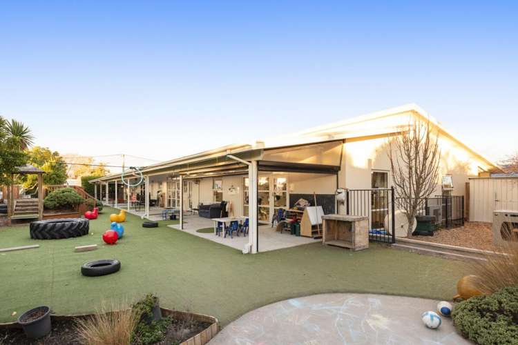 8 Robert Street Lincoln_8