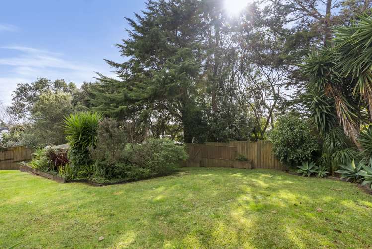 8 Gibbia Way Beachlands_27