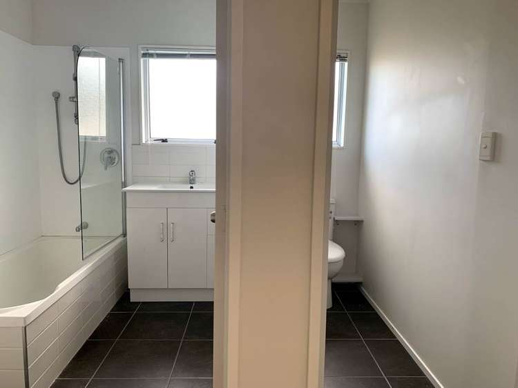 2/30 Norwood Road Bayswater_6