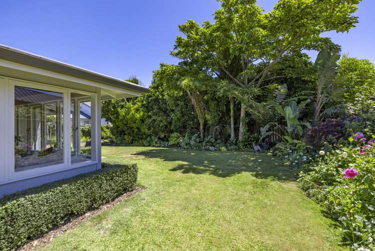 64 Wallis Street Raglan_17