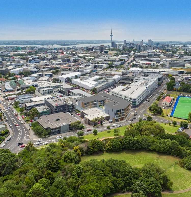 1R/10 Normanby Road Mount Eden_16