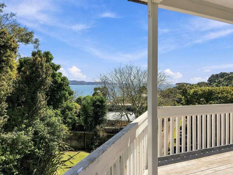 32A Duncansby Road Stanmore Bay_9