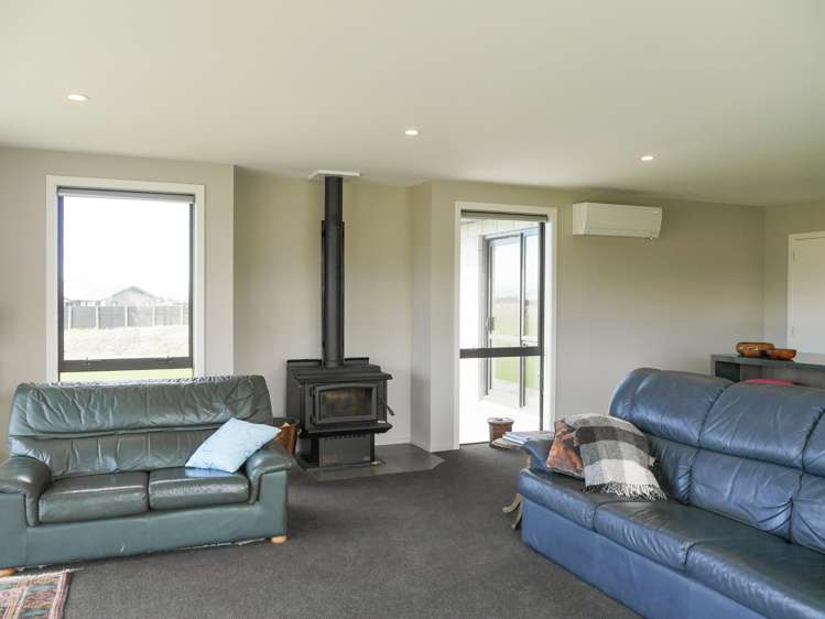 37 The Drive Twizel_7