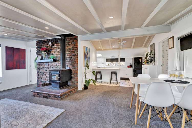 47 Kings Avenue Waikuku Beach_6