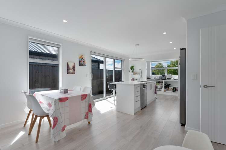14 Eyas Drive_3