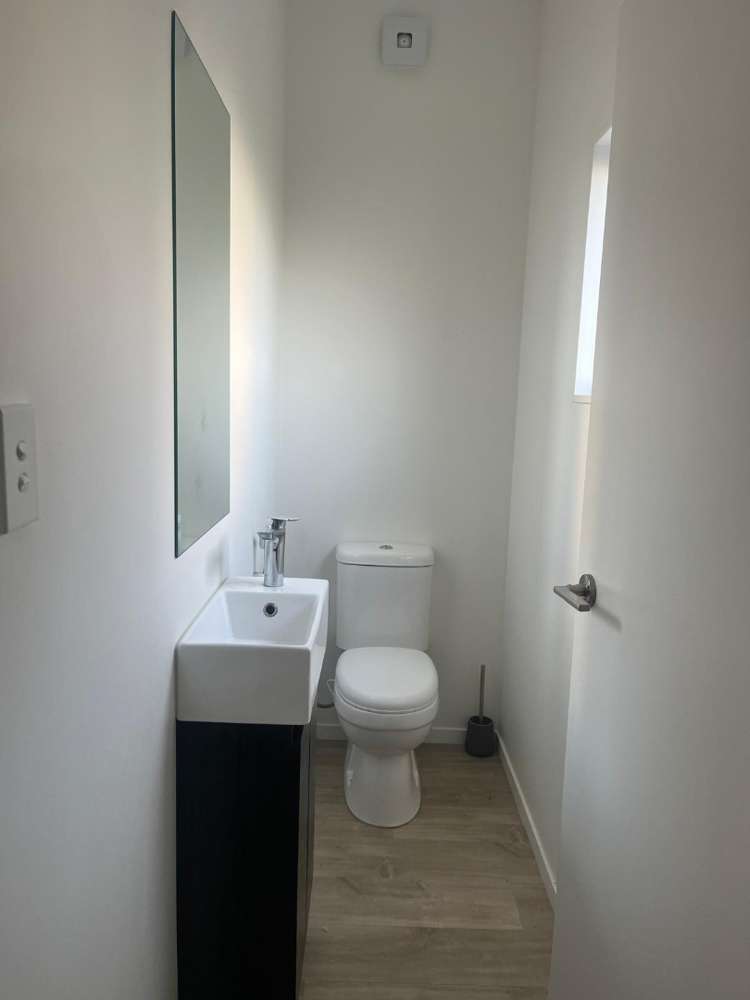 61-B Andrew Road 10679_14