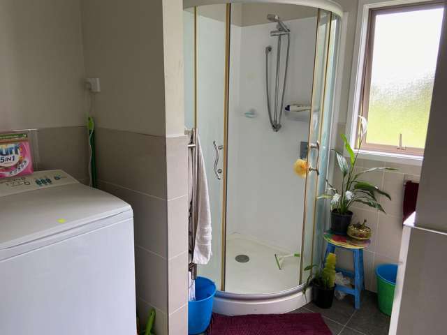 a/40 Kingdale Road Henderson_3