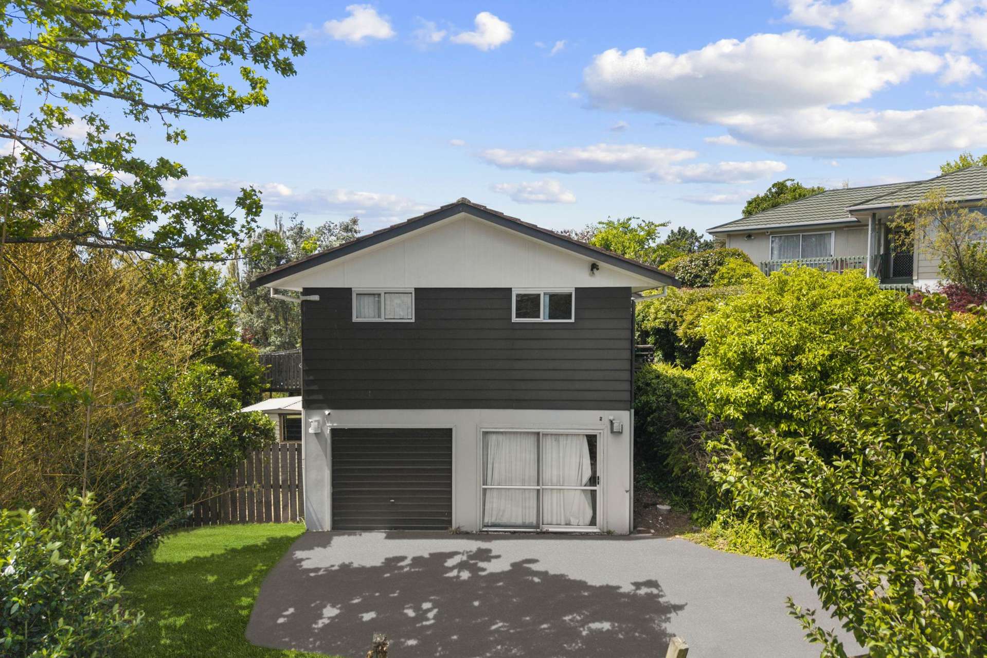 6 Theban Place Totara Vale_0