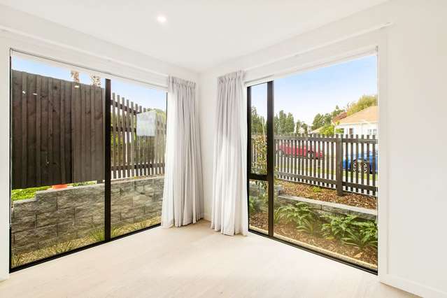 11a Range View Road Mount Albert_4