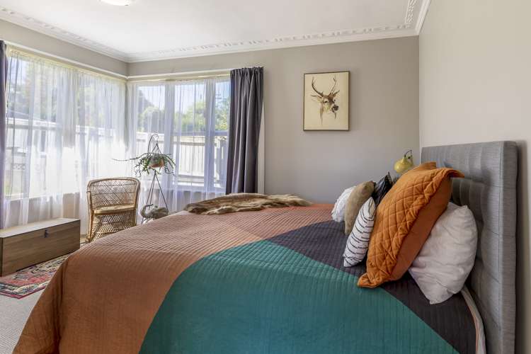 52 Sylvan Crescent Te Atatu South_15