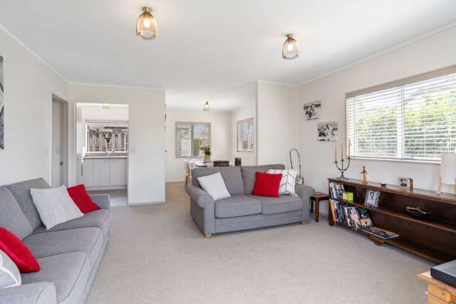 2/43 Holly Street Avondale_4