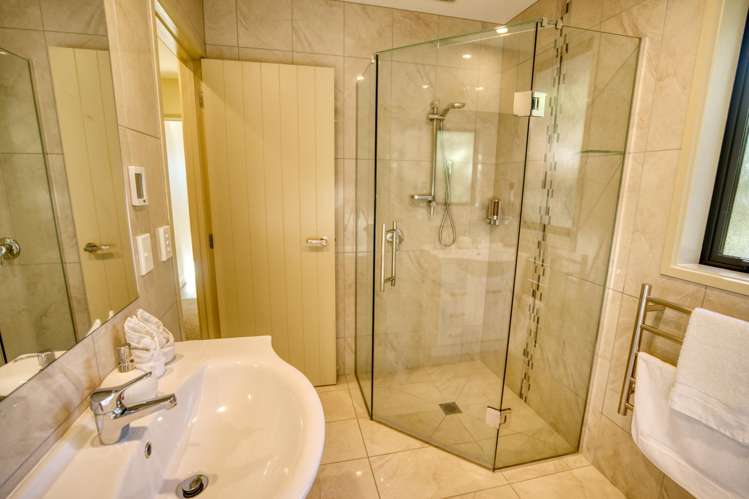 11 Kilgour Road Greymouth_15