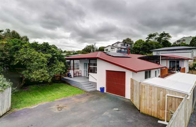 32 Gibson Road Dinsdale_1