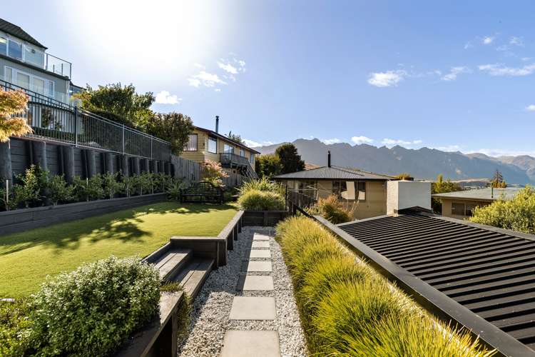 3 Panorama Place Queenstown_43