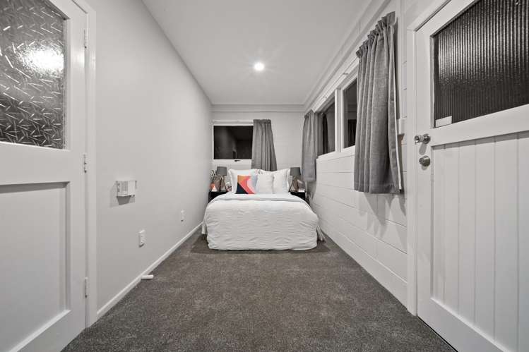 6 Youngs Road Papakura_22