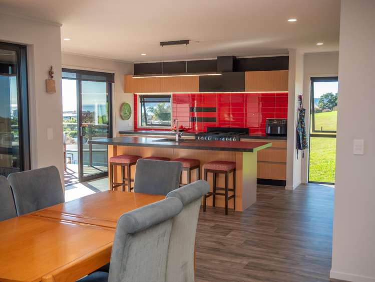 37 Dudley Crescent Cable Bay_1